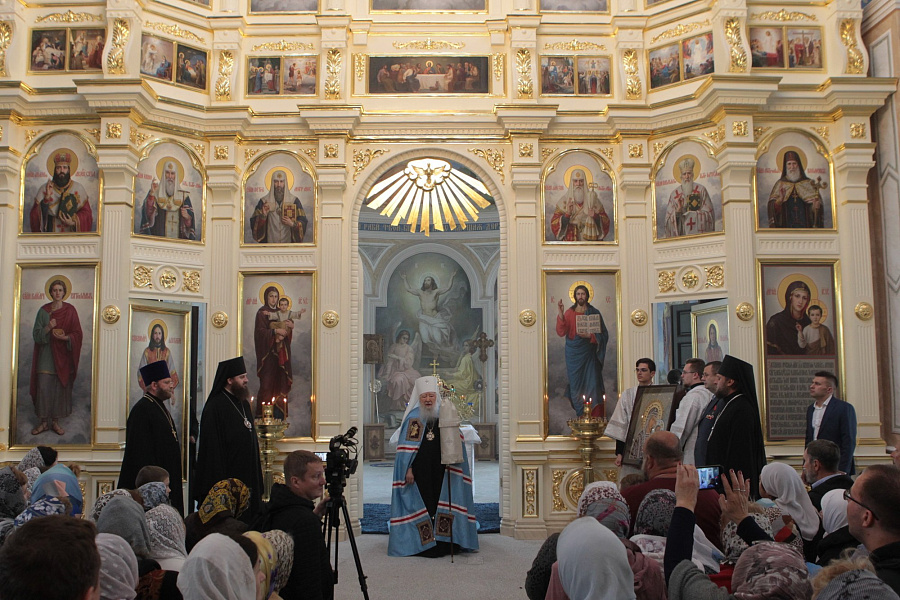 Великое освящение Казанского храма села Дединово